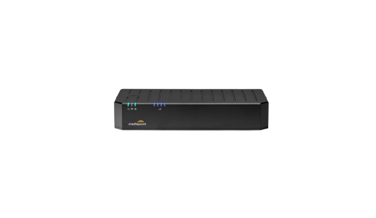 Cradlepoint E100 5G WiFi + NetCloud 5 lat Global