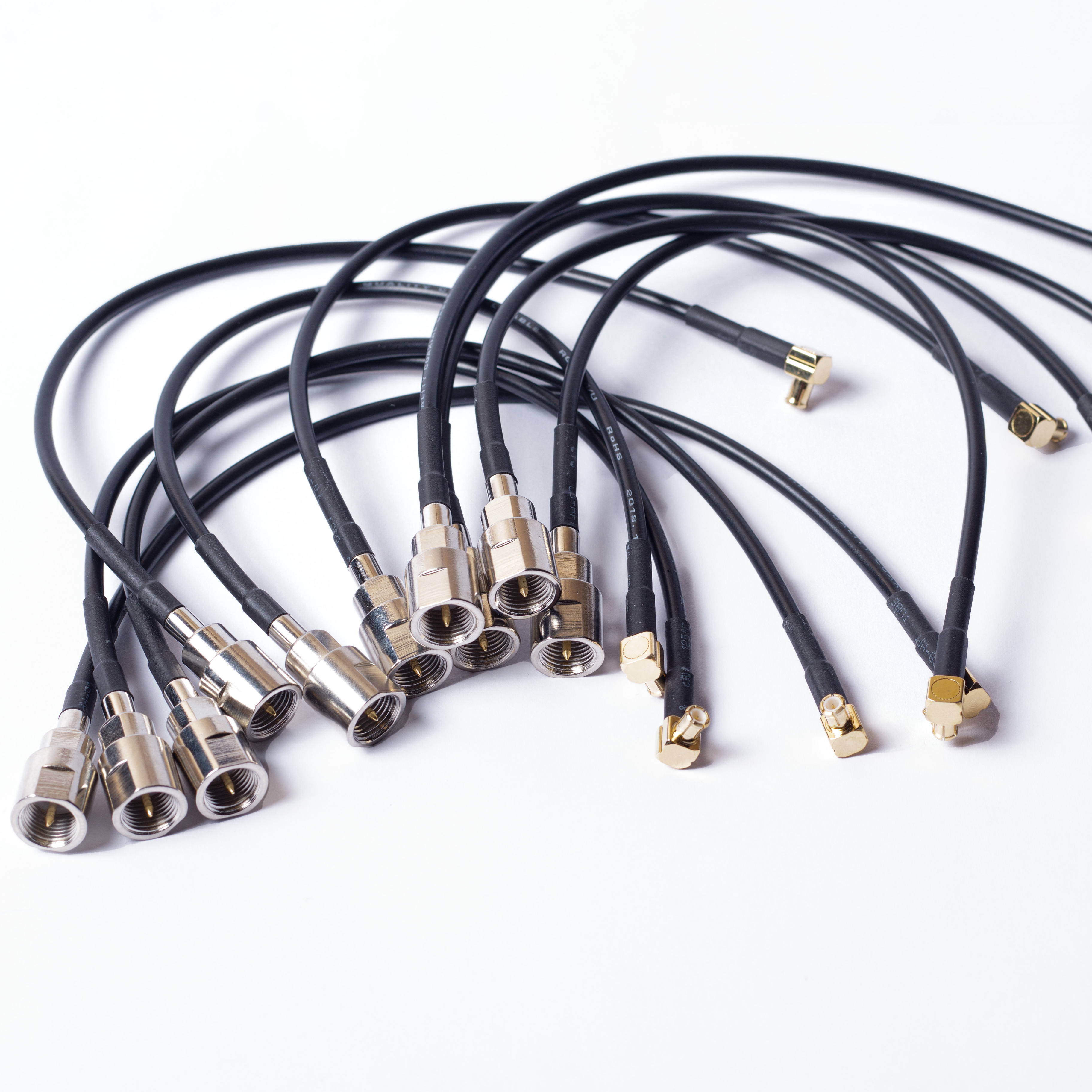 Kabel MCX wtyk kątowy - FME wtyk 200mm