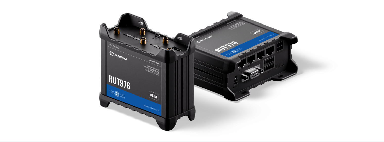 Router RUT976 5G RedCap 4xRJ45 DualSIM RS232/485